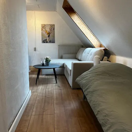Homestay Cozy Rooms Close To Puttgarden *